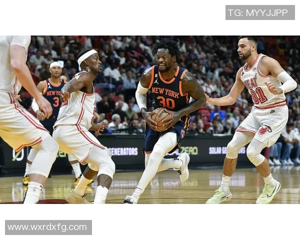 热火队强势击败篮网，巴特勒独揽27分展现超凡实力