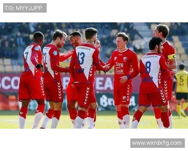 坎布尔与阿尔克青年激战在即谁能在这场对决中笑到最后